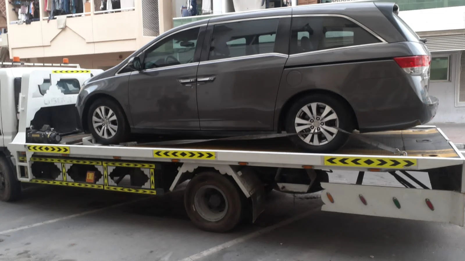 Recovery Truck Dubai – 24/7 Towing Assistance